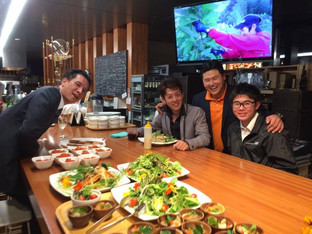 12394280_941596375920308_1519044830_o